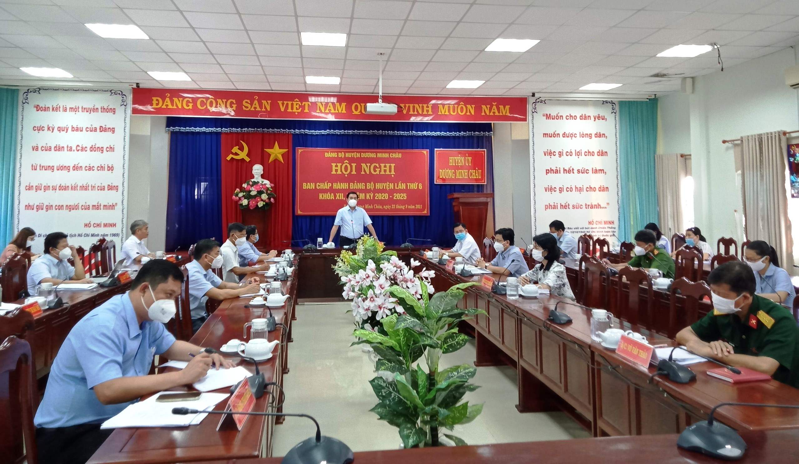 Huyện Dương Minh Châu:  Triệu tập hội nghị Ban Chấp hành đảng bộ huyện phiên thường lệ